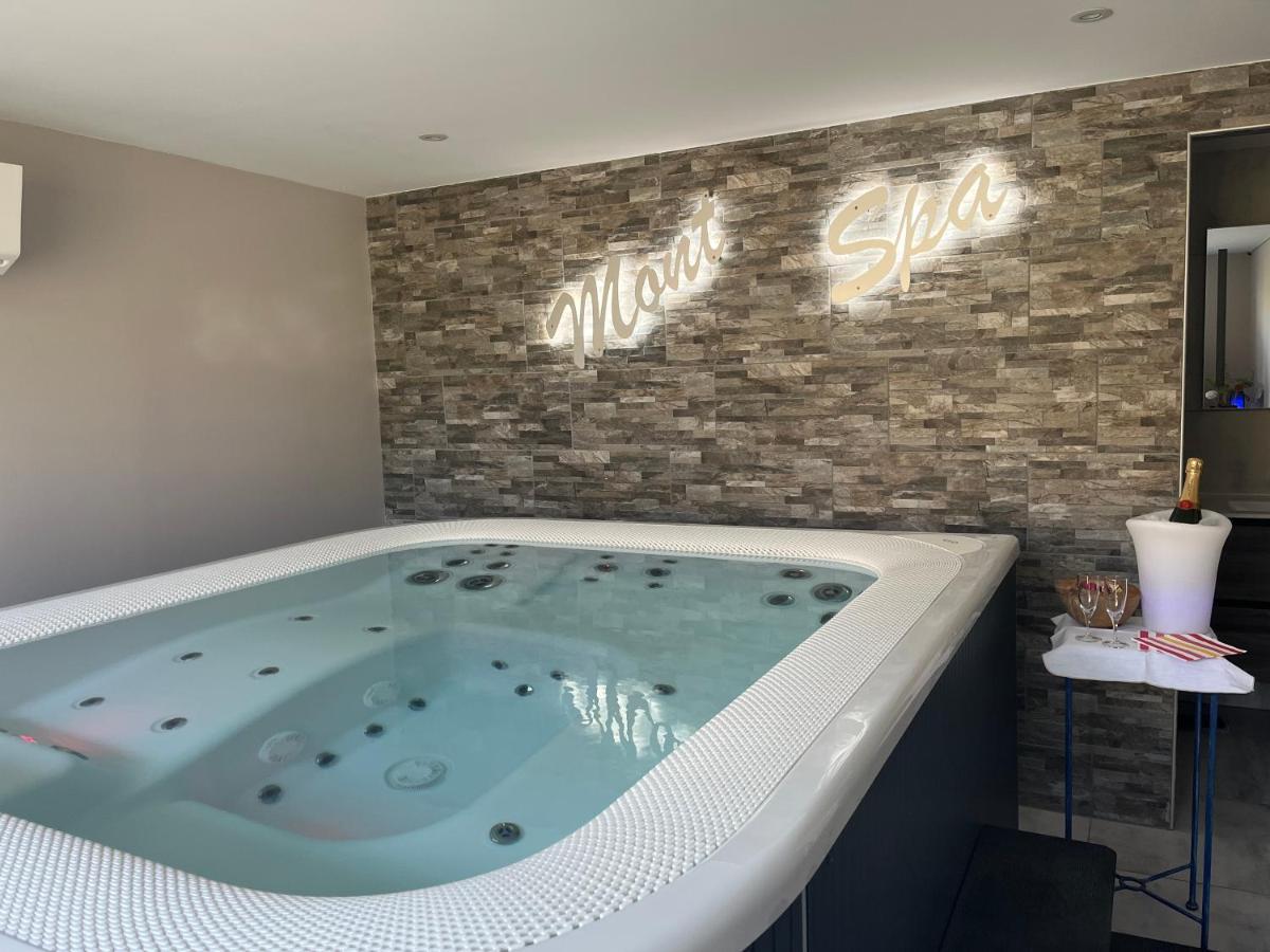 Studio A La Campagne & Jacuzzi Montcornet  エクステリア 写真